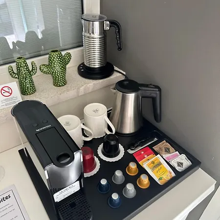 18 Dante Luxury Frühstückspension 4*