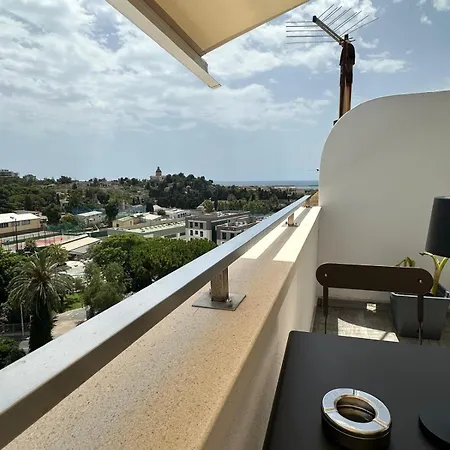 18 Dante Luxury 4* Cagliari