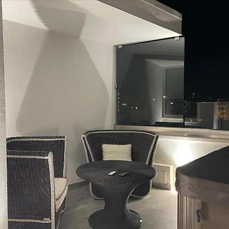 Bed & Breakfast 18 Dante Luxury