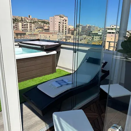 18 Dante Luxury Bed & Breakfast