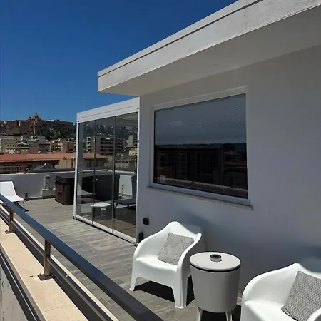 18 Dante Luxury Bed & Breakfast Cagliari