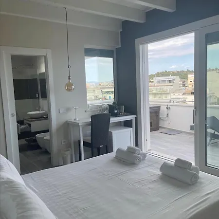 18 Dante Luxury 4* Cagliari