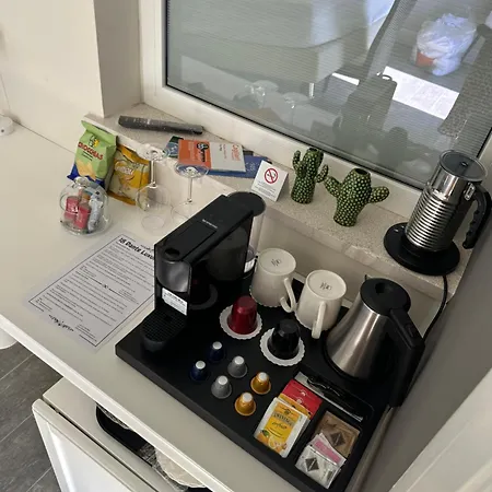 18 Dante Luxury Bed & Breakfast